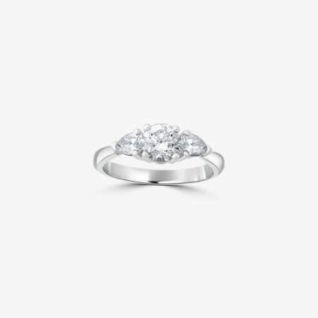 Solitaire classique serti deux poires
